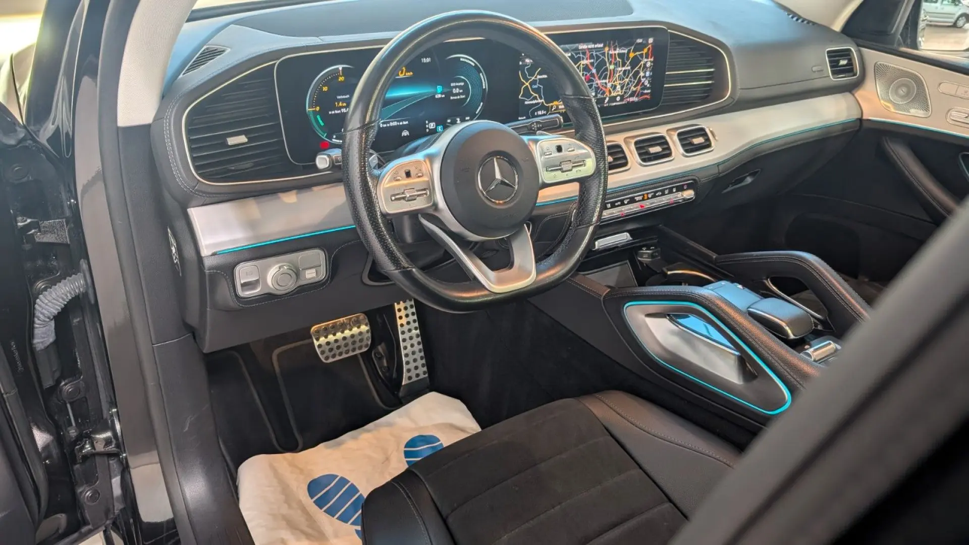 GLE 400 d AMG 4Matic PANO*WIDE*BURMESTER*MEM*AIR