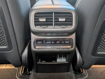 GLE 400 d AMG 4Matic PANO*WIDE*BURMESTER*MEM*AIR
