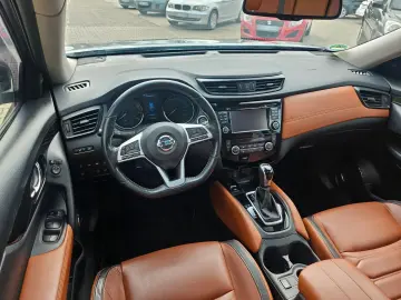 X-TRAIL*TEKNA*AUTOMATIK*NAVI*LEDER*BOSE*LED*