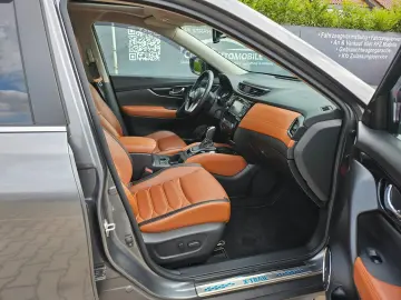 X-TRAIL*TEKNA*AUTOMATIK*NAVI*LEDER*BOSE*LED*