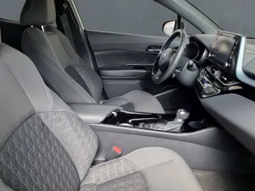 C-HR Hybrid Team D 2.0*LED*ACC Apple CarPlay*SHZ