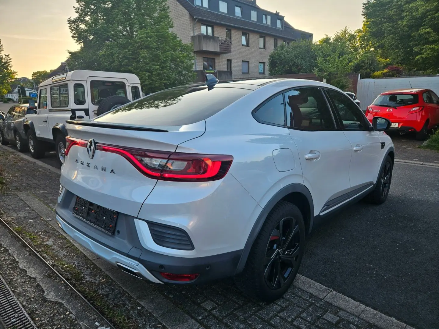 ARKANA 1.3 TCE R.S. LiNE AUT BENZIN/HYBRID VOLL