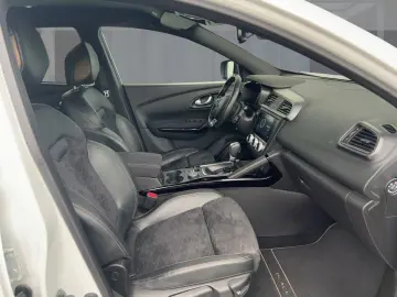 Kadjar 1.3 TCe 140 Black Edition