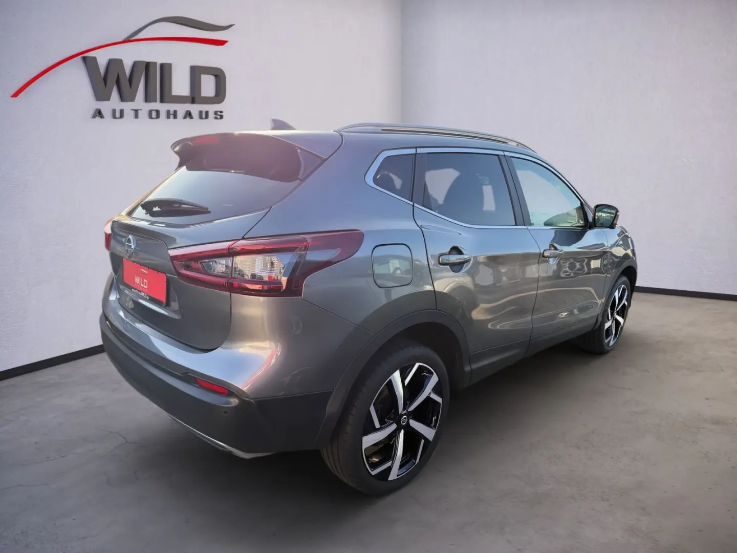 Qashqai 1.3 DIG-T Akari, SHZ, Pano-Dach, Leder
