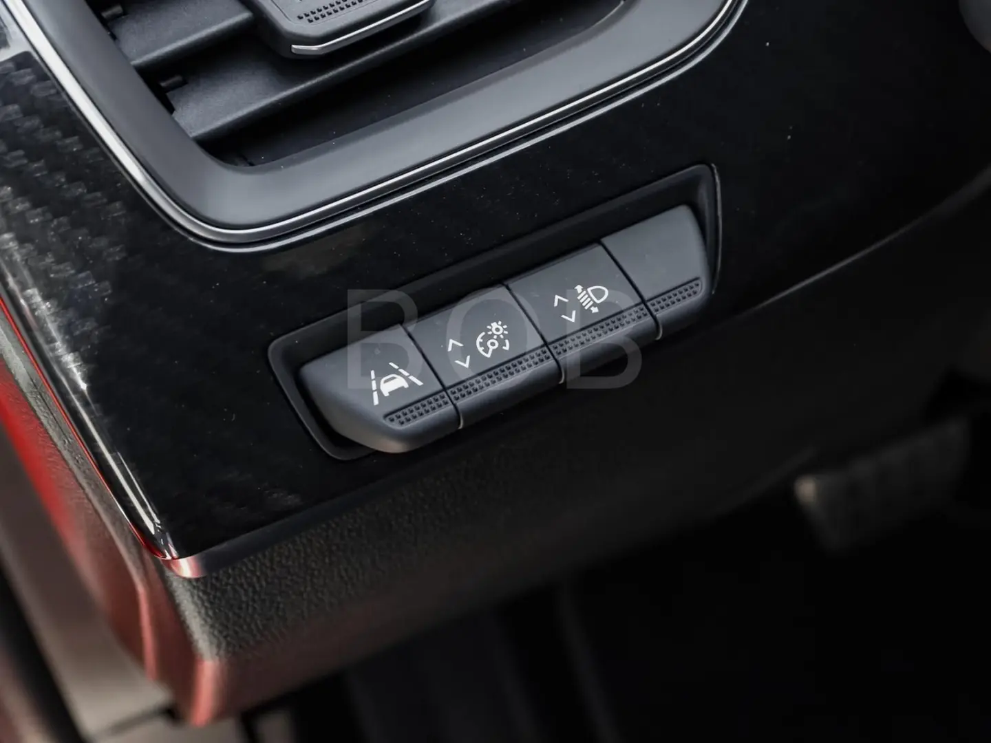 Arkana R.S. LINE TCe 140 EDC *1 HD.*BOSE*