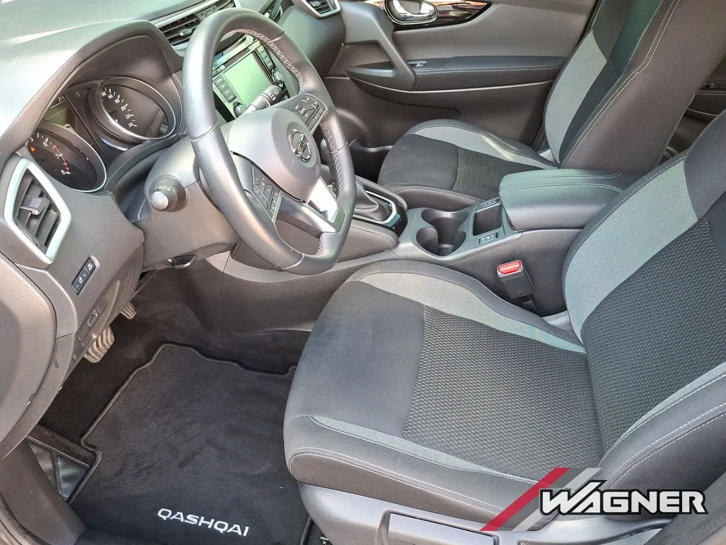 Qashqai 1.3 DIG-T DCT Shiro Navi Kamera SH Tempo