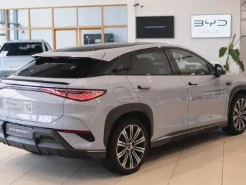 BYD SEALION 7 Excellence AWD 390 kw