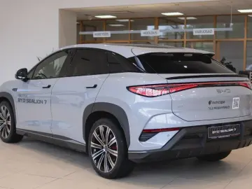 BYD SEALION 7 Excellence AWD 390 kw