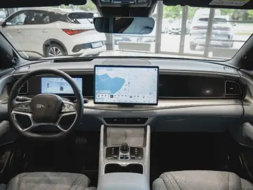 BYD SEALION 7 Excellence AWD 390 kw