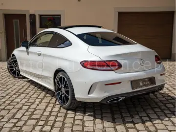 C 220 d 4MATIC Coupé AMG/MULTIBEAM/Kamera/Stdhzg