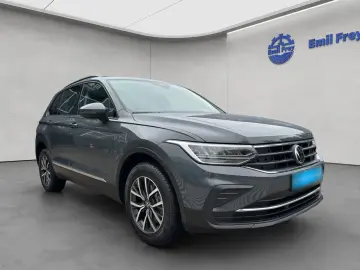 Tiguan 1.4 eHybrid DSG Life NAVI AHK SD RFK ACC