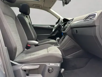 Tiguan 1.4 eHybrid DSG Life NAVI AHK SD RFK ACC