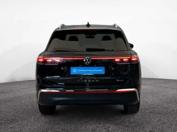 Tiguan Elegance 2.0 TDI DSG 4M *PANO*AHK*ACC*360