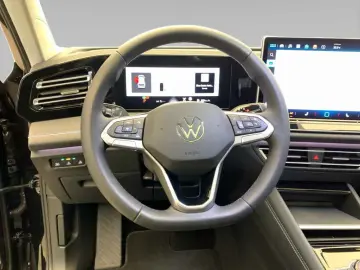 Tiguan Elegance 2.0 TDI DSG 4M *PANO*AHK*ACC*360
