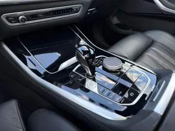 X5 xDr 30dA M SPORT LivePro,Laser,StHzg,Pano,HUD