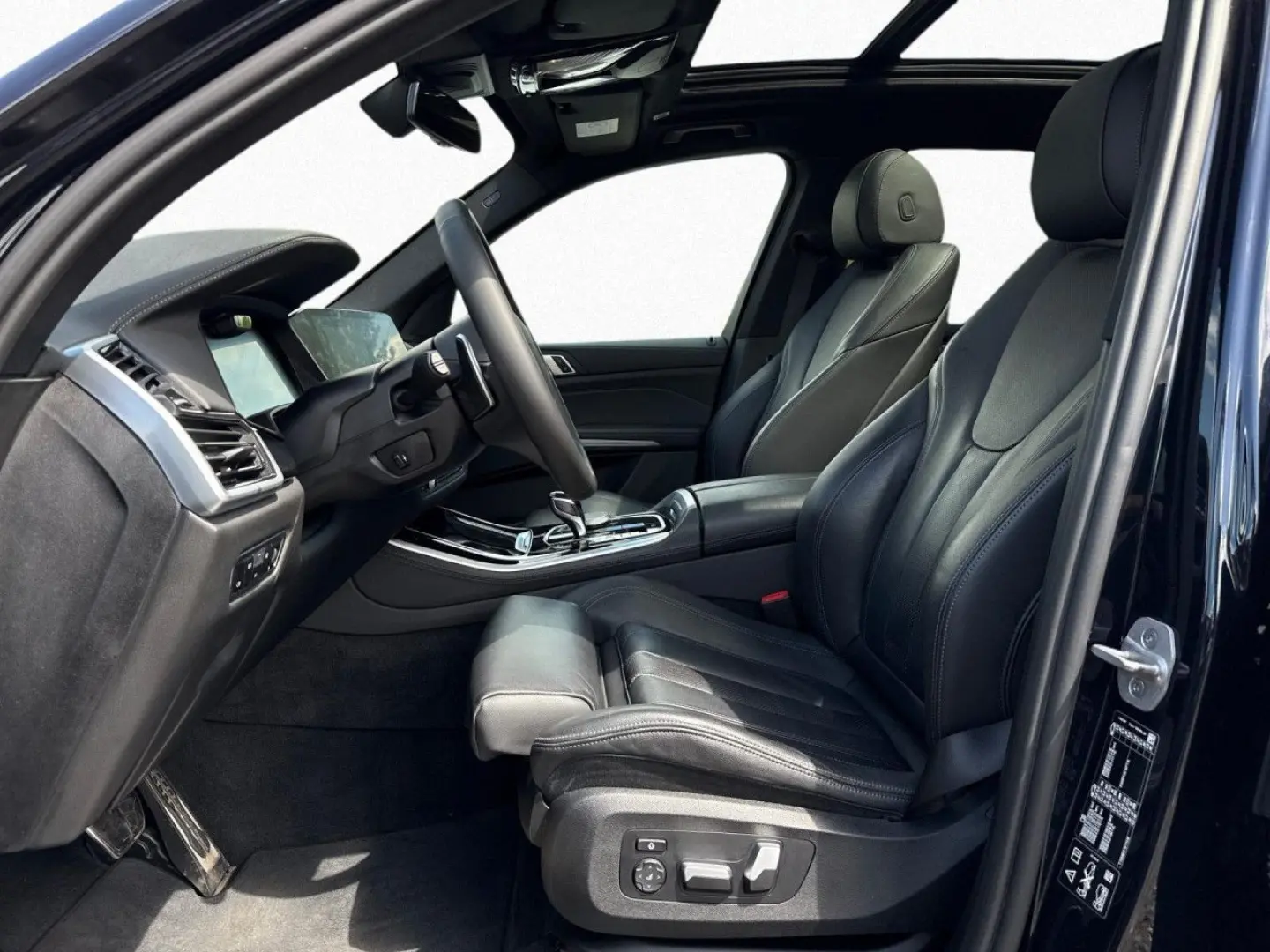 X5 xDr 30dA M SPORT LivePro,Laser,StHzg,Pano,HUD