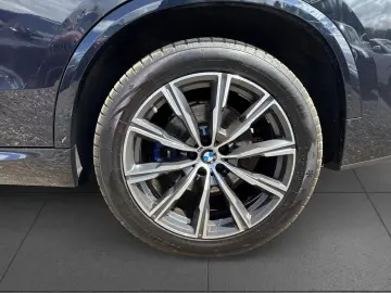 X5 xDr 30dA M SPORT LivePro,Laser,StHzg,Pano,HUD