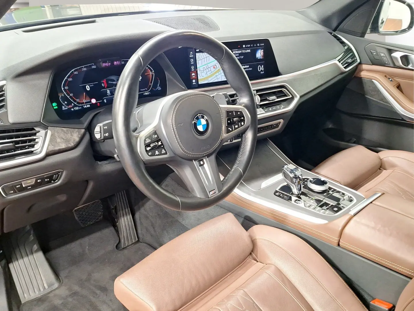 X5 xDrive40d Standheizung Night Vision Massage