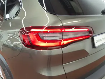 X5 xDrive40d Standheizung Night Vision Massage