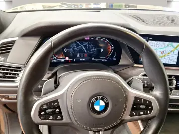 X5 xDrive40d Standheizung Night Vision Massage