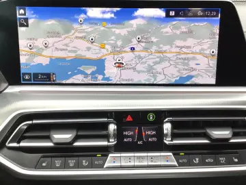 X5 xDrive40d M SPORTPAKET-AHK-LASERLICHT-STANDHE
