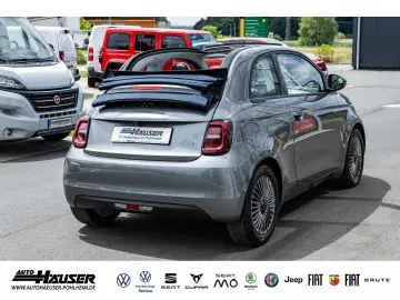 500e Cabrio ICON 42kWh KOMFORT WINTER KAMERA PDC