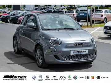 500e Cabrio ICON 42kWh KOMFORT WINTER KAMERA PDC