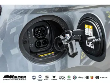 500e Cabrio ICON 42kWh KOMFORT WINTER KAMERA PDC