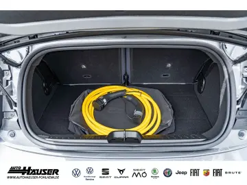 500e Cabrio ICON 42kWh KOMFORT WINTER KAMERA PDC