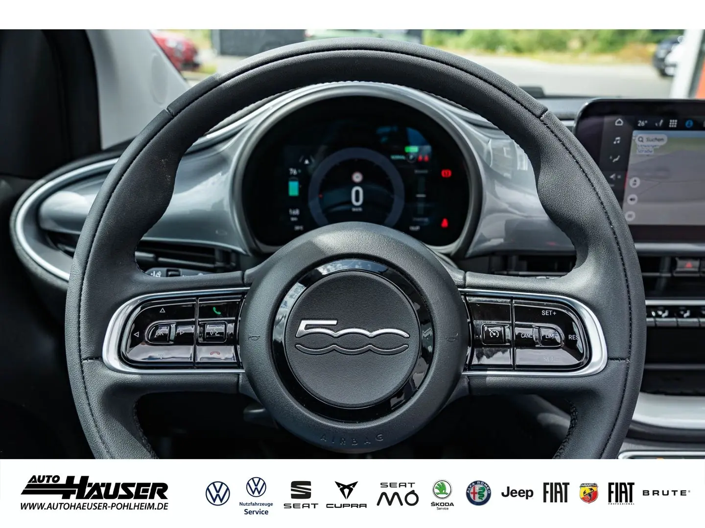 500e Cabrio ICON 42kWh KOMFORT WINTER KAMERA PDC