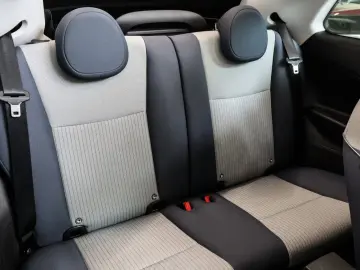 500e Neuer 500 Cabrio Icon, SHZ, CarPlay, LED