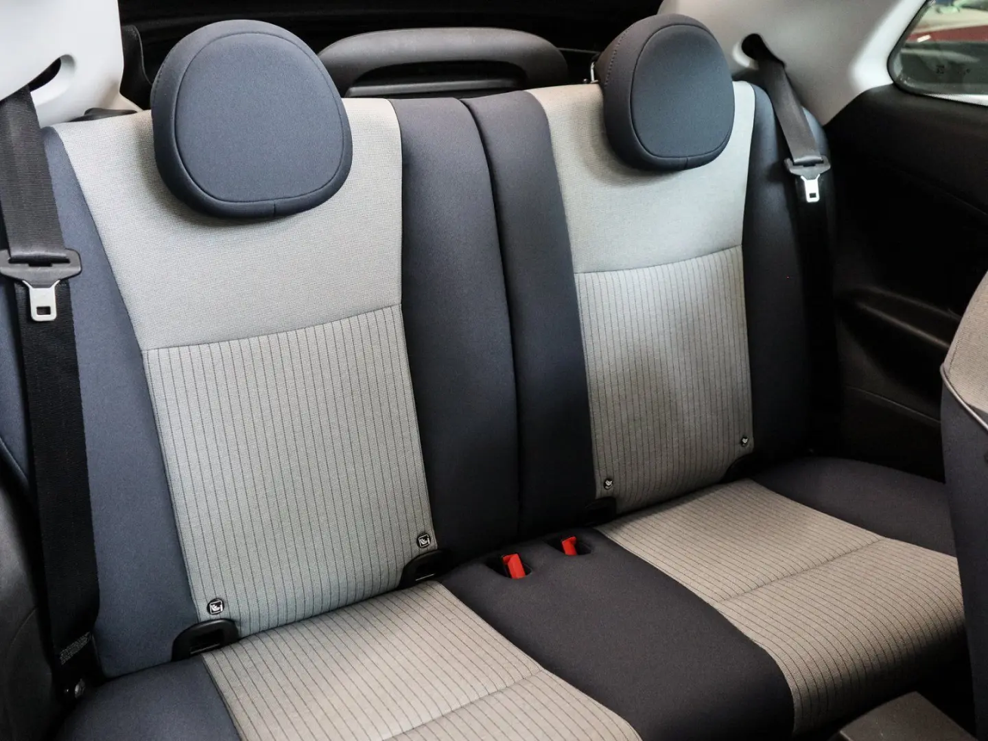 500e Neuer 500 Cabrio Icon, SHZ, CarPlay, LED