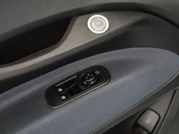 500e Neuer 500 Cabrio Icon, SHZ, CarPlay, LED
