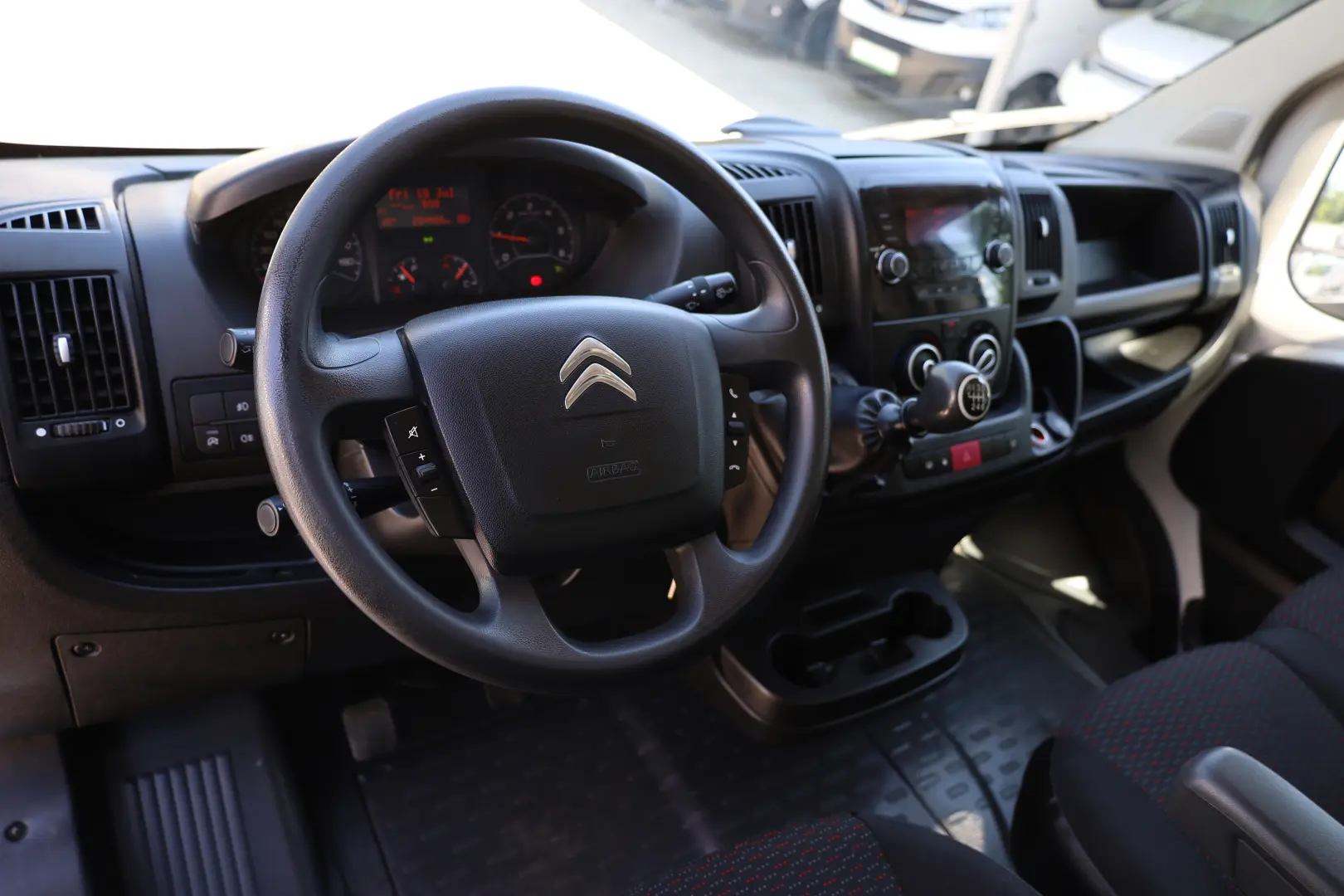 Citroen Jumper Prelata 2.2  165 cp