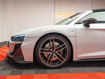 Audi R8 Spyder V10 performance quattro Carbon*LASER*B&O*NAVI