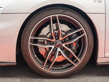 Audi R8 Spyder V10 performance quattro Carbon*LASER*B&O*NAVI