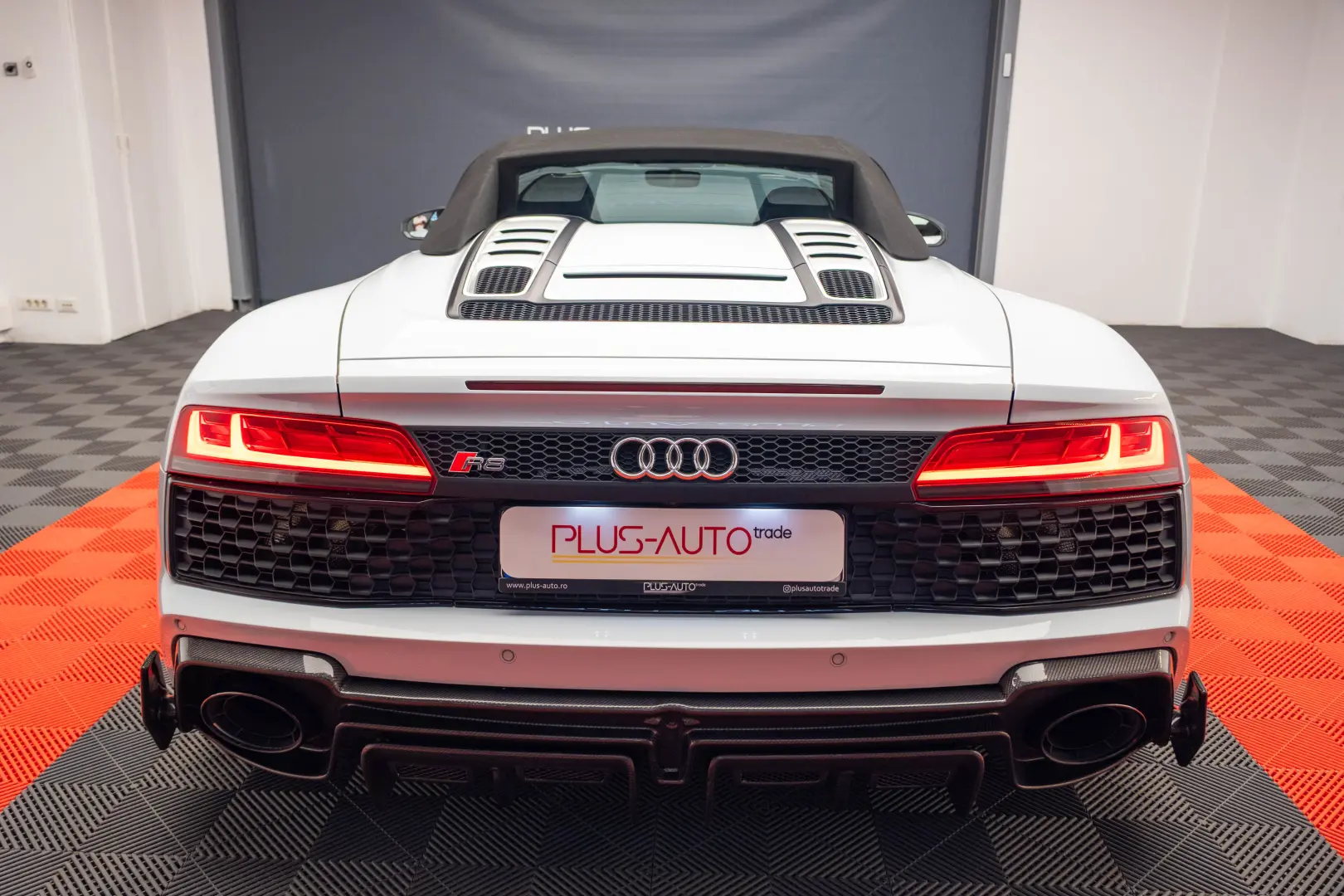 Audi R8 Spyder V10 performance quattro Carbon*LASER*B&O*NAVI