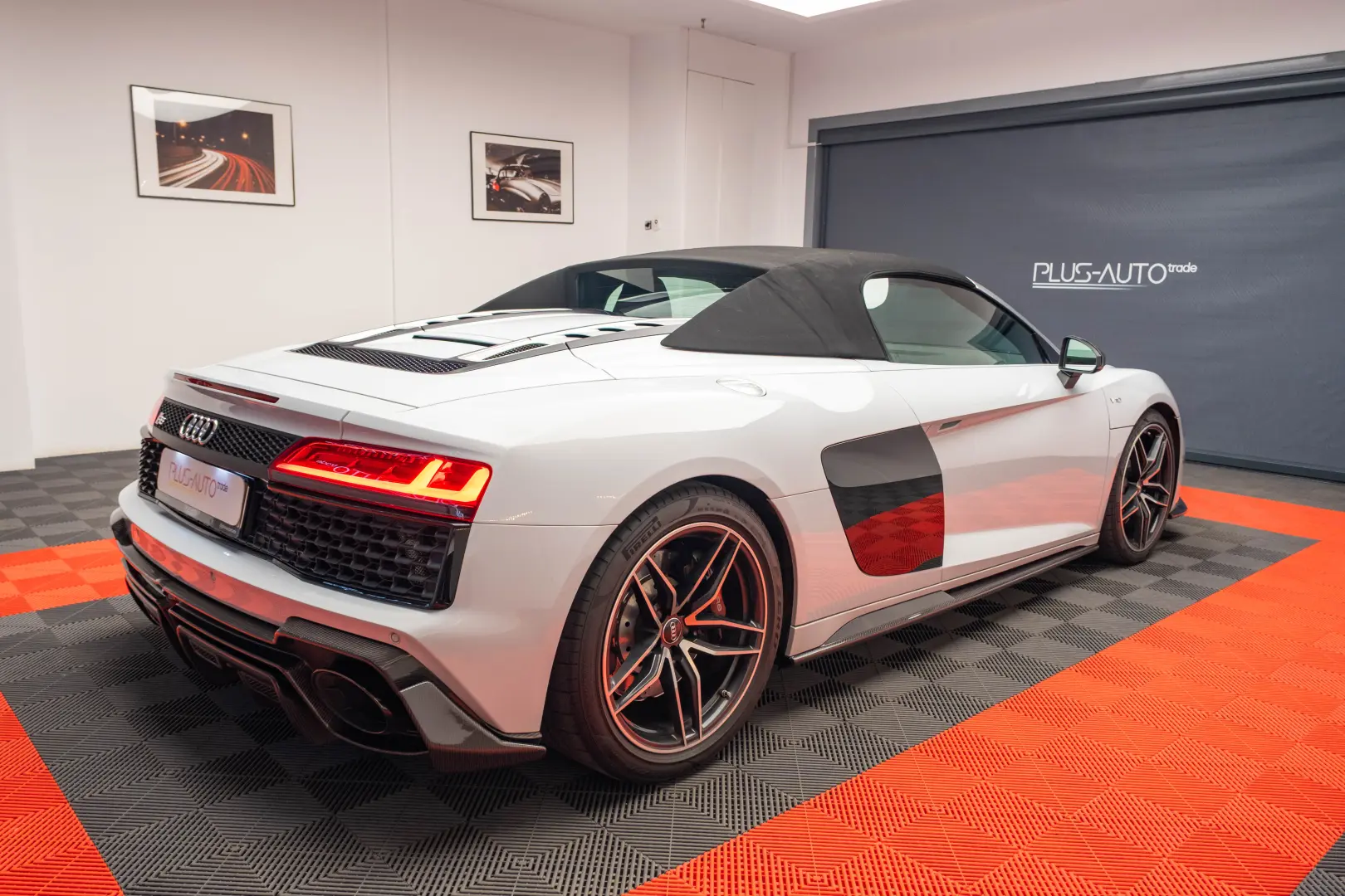 Audi R8 Spyder V10 performance quattro Carbon*LASER*B&O*NAVI