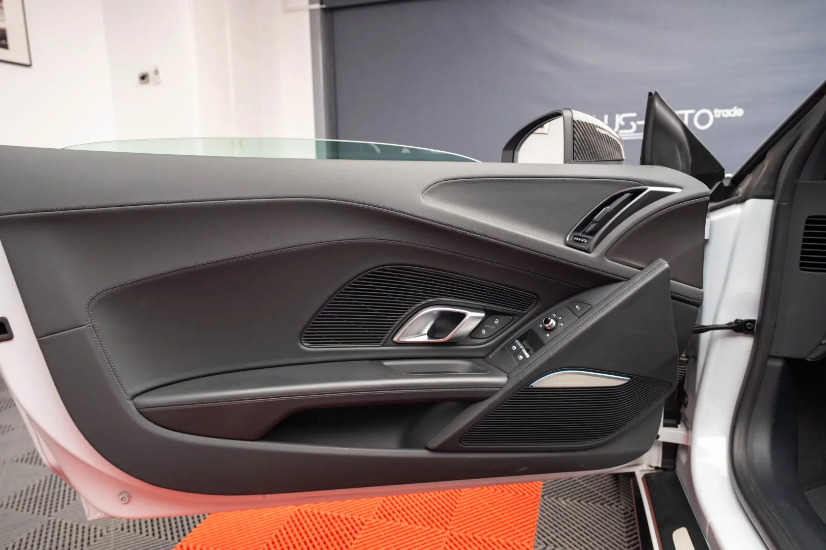 Audi R8 Spyder V10 performance quattro Carbon*LASER*B&O*NAVI