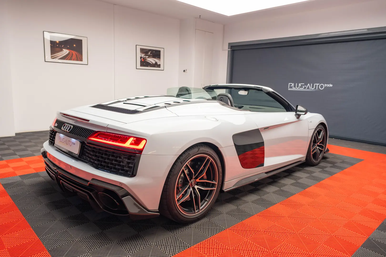 Audi R8 Spyder V10 performance quattro Carbon*LASER*B&O*NAVI
