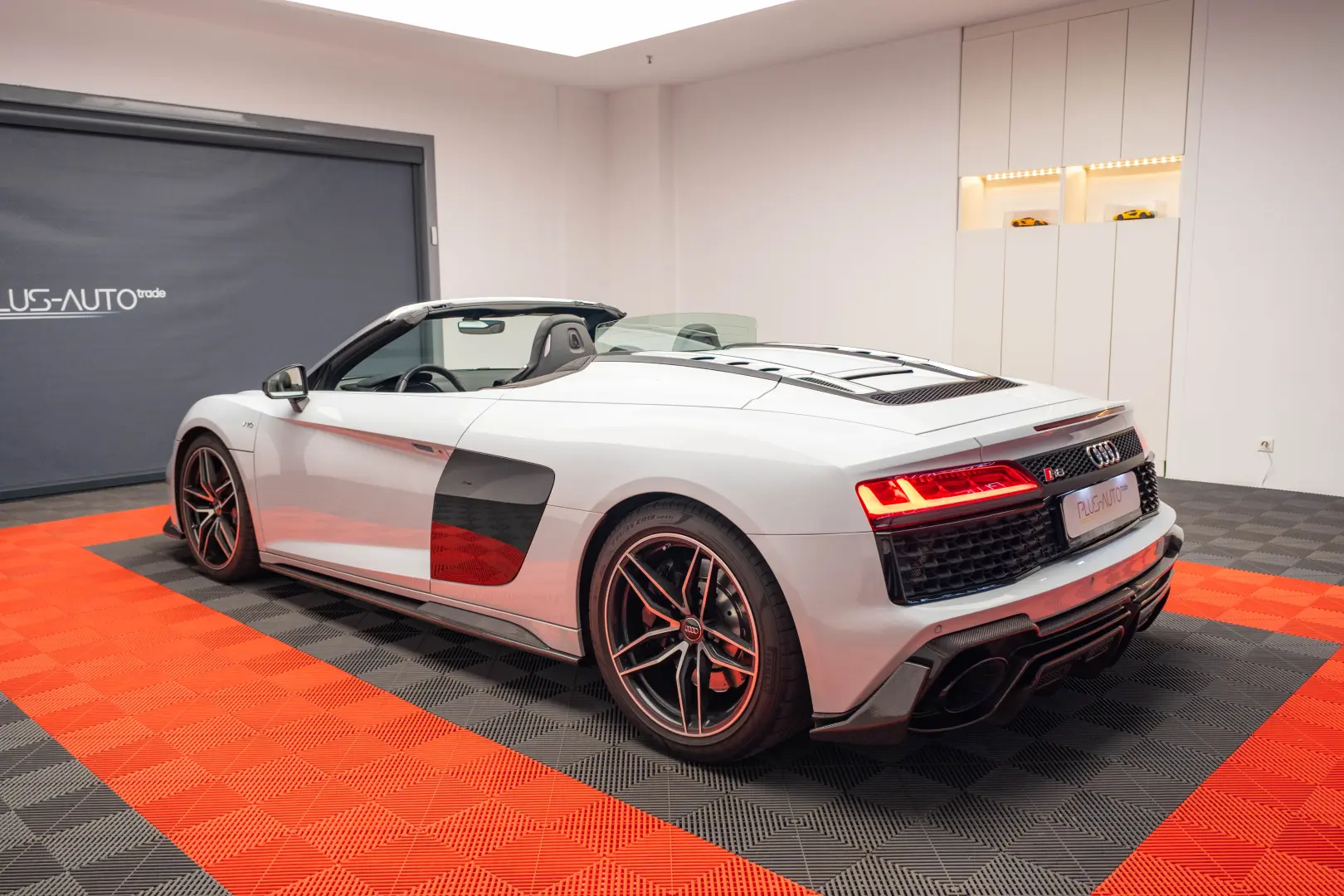 Audi R8 Spyder V10 performance quattro Carbon*LASER*B&O*NAVI