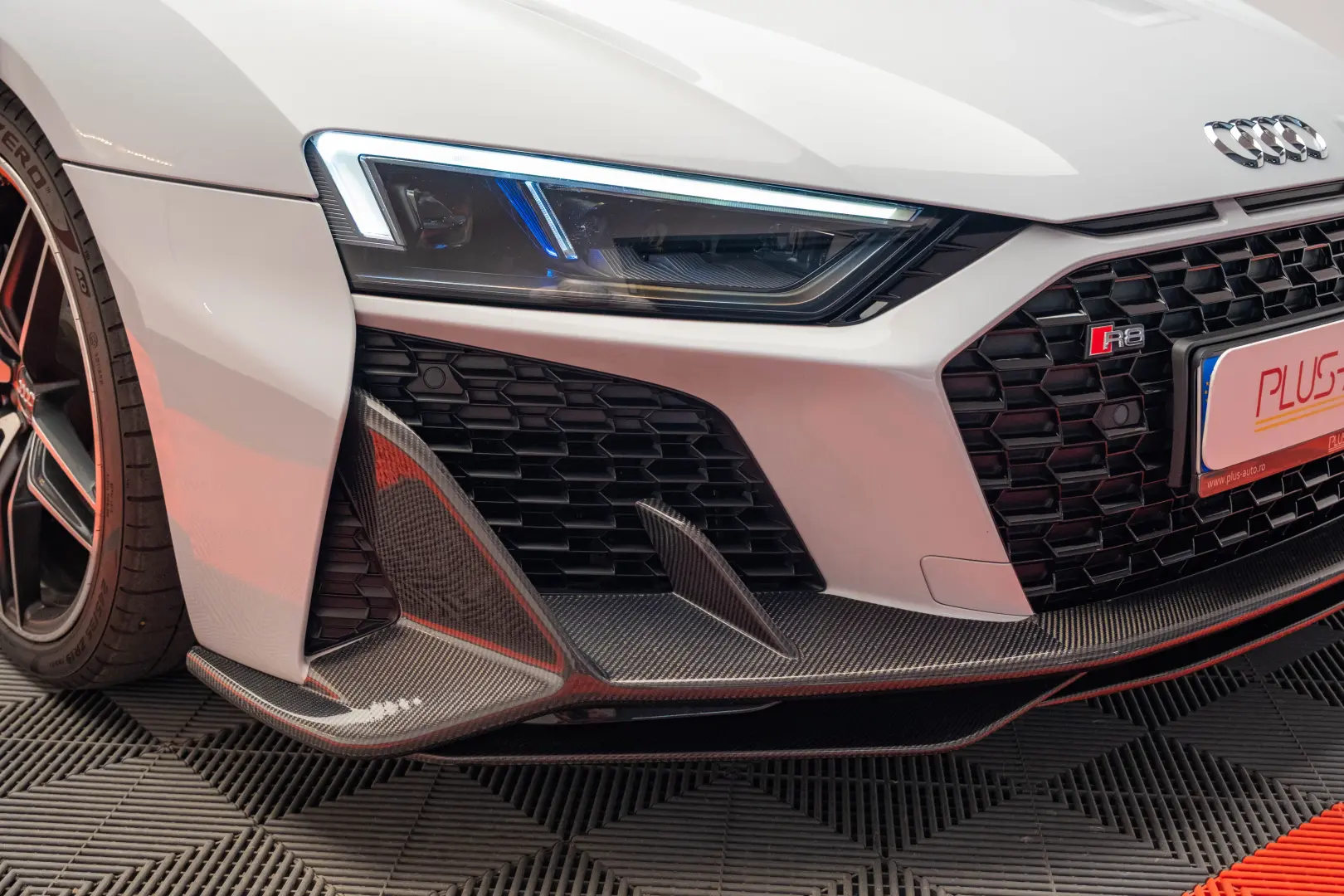 Audi R8 Spyder V10 performance quattro Carbon*LASER*B&O*NAVI