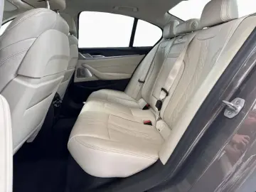 530e xDrive Luxury 360°/Bowers&W/Ventilation/Laser