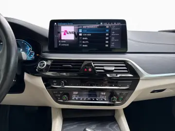 530e xDrive Luxury 360°/Bowers&W/Ventilation/Laser