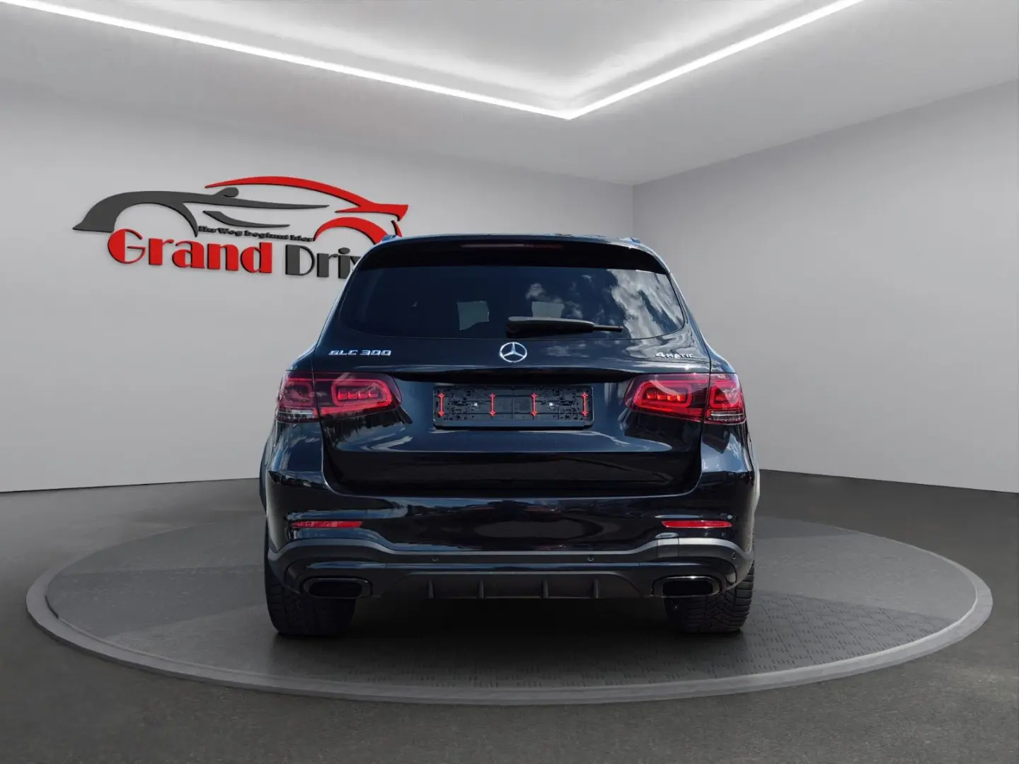 GLC 300 4Matic AMG/LED/PANO/CAM 360/PDC/FACELIFT