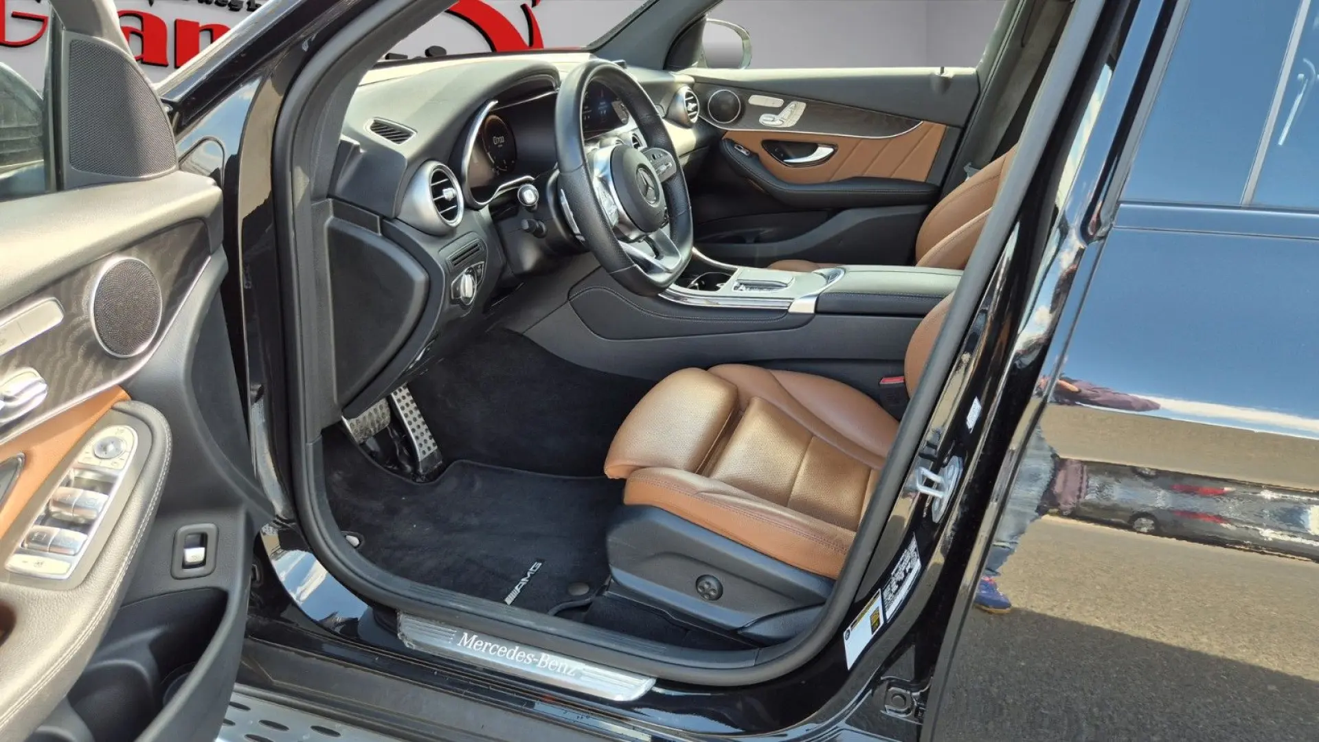 GLC 300 4Matic AMG/LED/PANO/CAM 360/PDC/FACELIFT