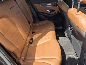 GLC 300 4Matic AMG/LED/PANO/CAM 360/PDC/FACELIFT