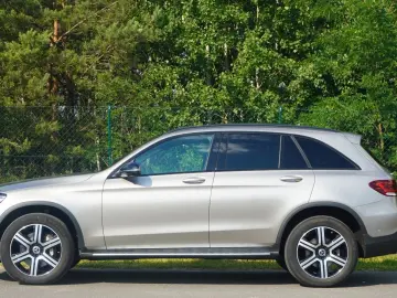 GLC 300 de 4M DigitalCP/Pano/AHK/360°/ACC/Ambien
