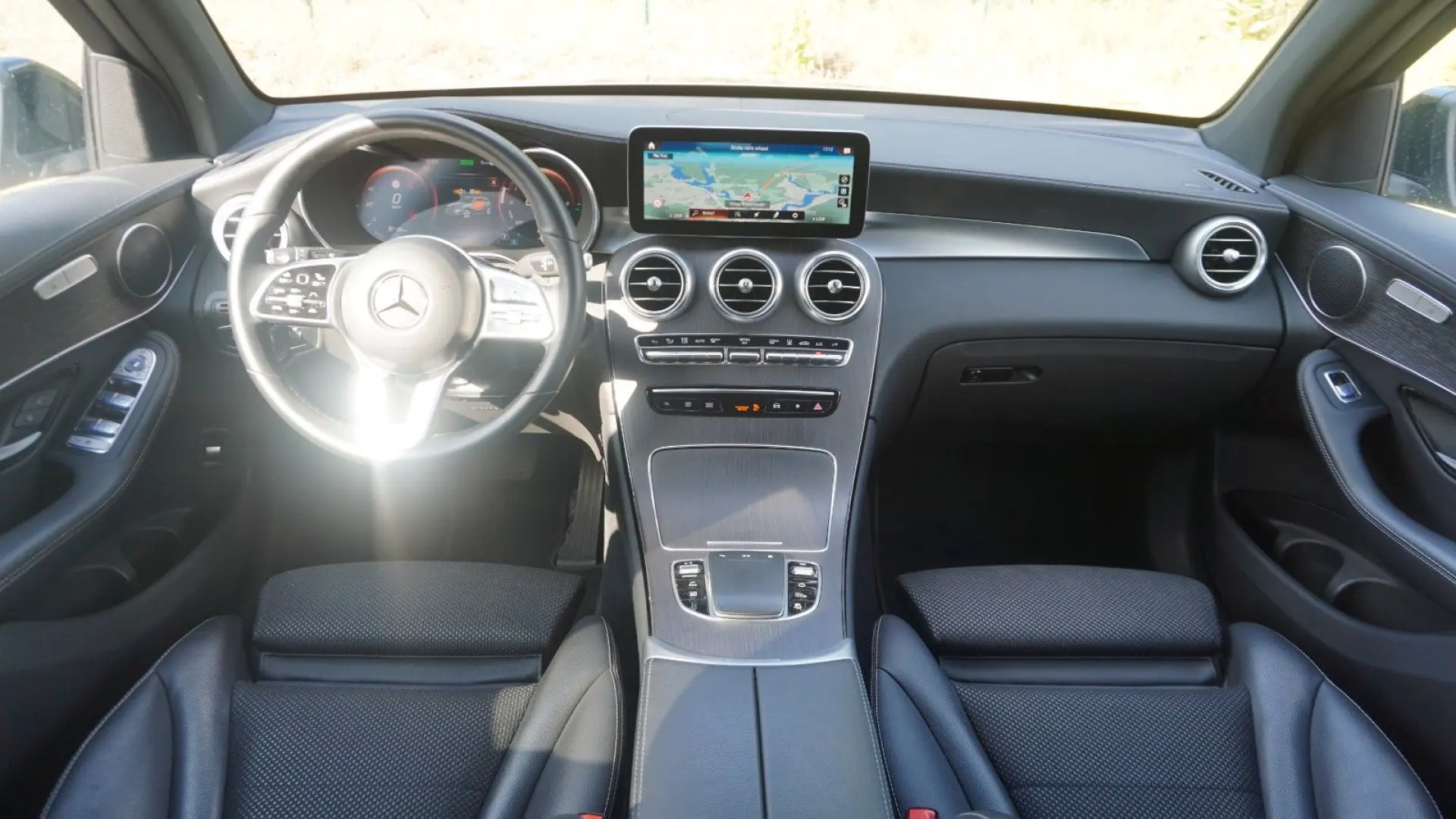 GLC 300 de 4M DigitalCP/Pano/AHK/360°/ACC/Ambien