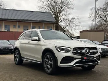 GLC 300 AMG VIRTUAL COCKPIT/360°/BURMEISTER/SHZ